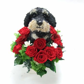 犬好きプレゼント ワイヤーダックスの形プリザーブドフラワーアレンジ